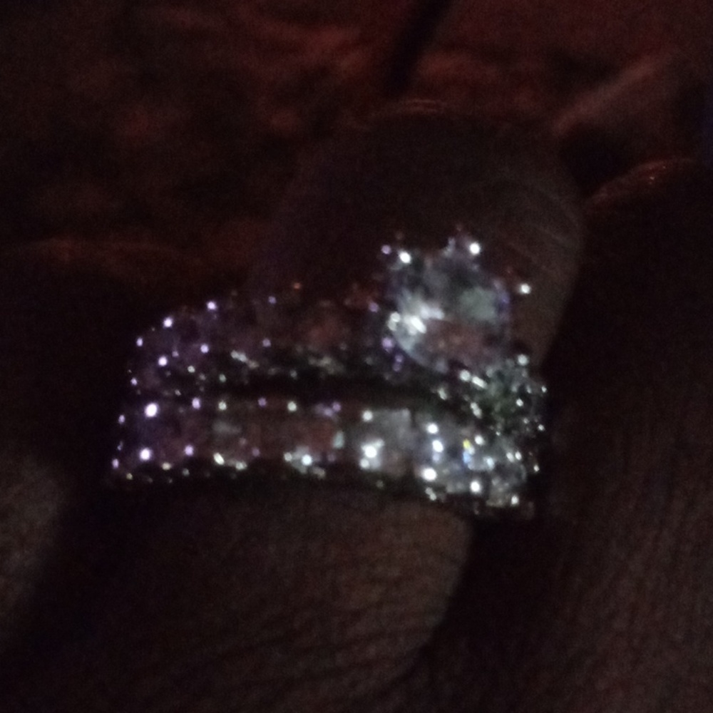 Wedding ring set - Picture 2 of 5
